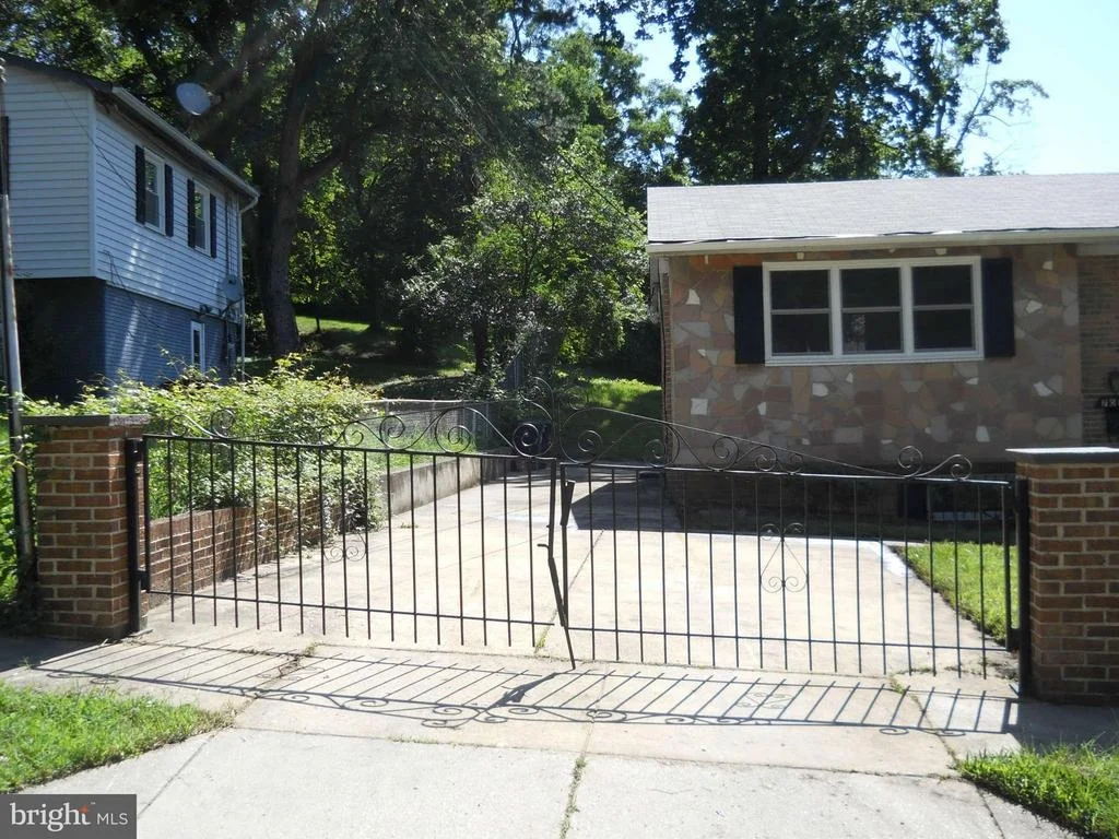 Photo of 7029 CANYON DRIVE