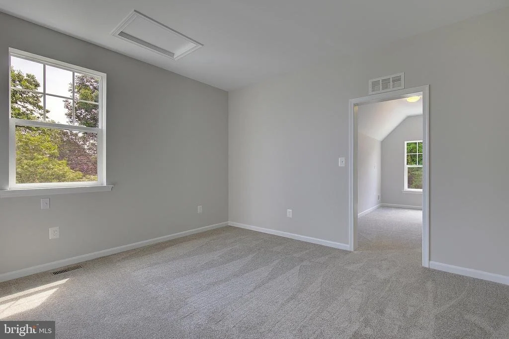 Photo of 3956 HONEYSUCKLE DRIVE