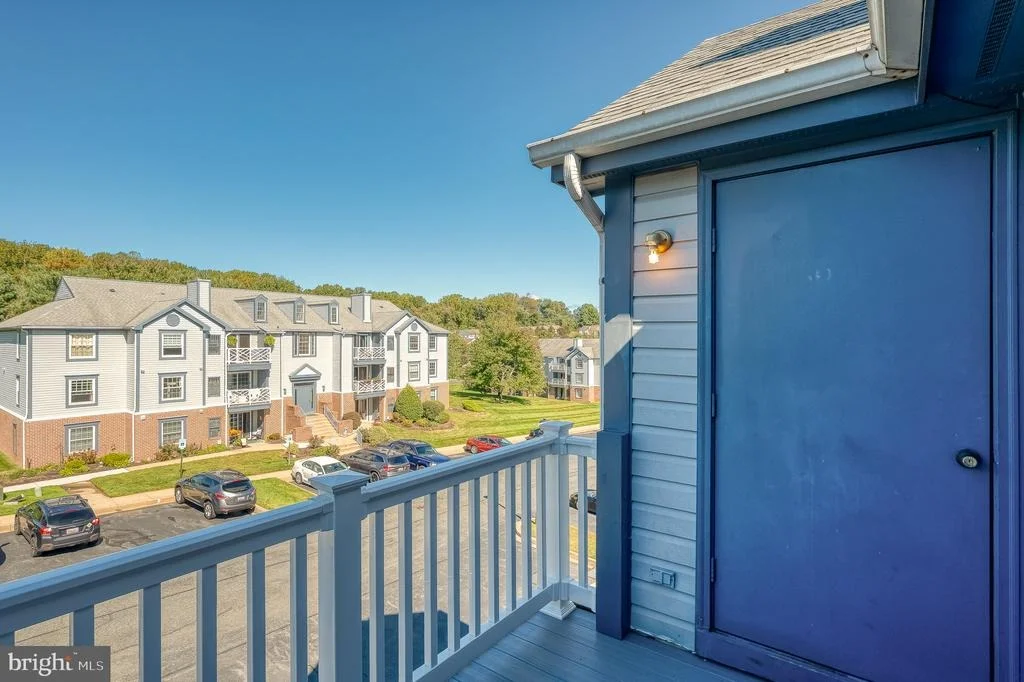 Photo of Unit 207J at 207 OAK LEAF CIRCLE