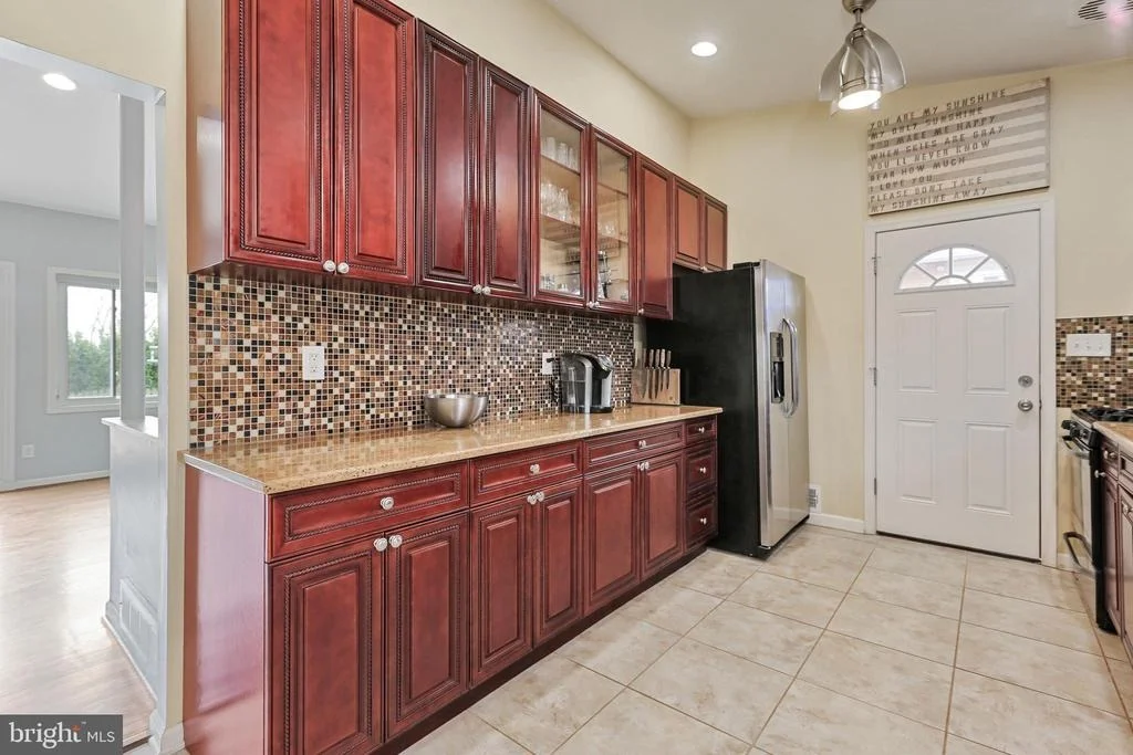 Photo of 2411 SYLVALE ROAD