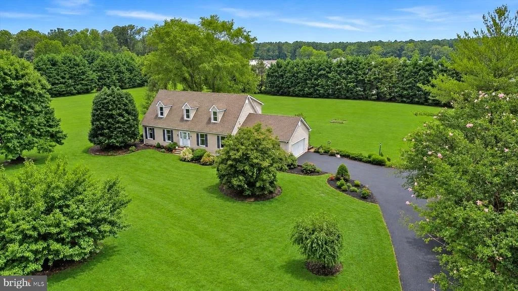Photo of 23900 EMMA LANE