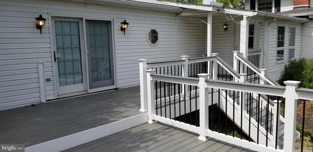 Photo of 5439 SHOOKSTOWN ROAD