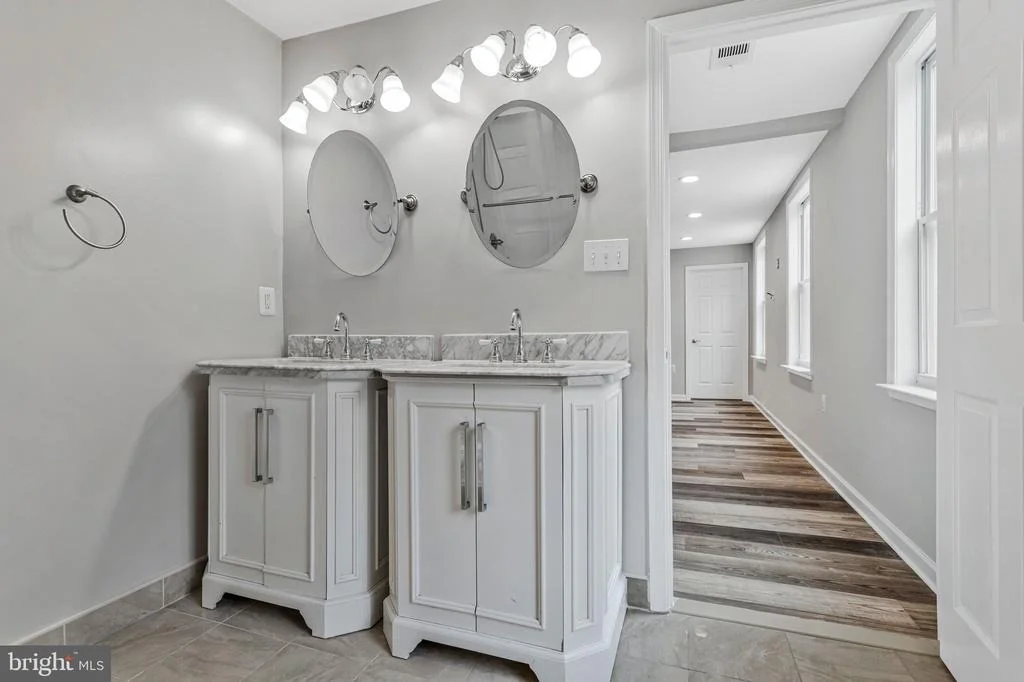 Photo of 13804 PARK AVENUE