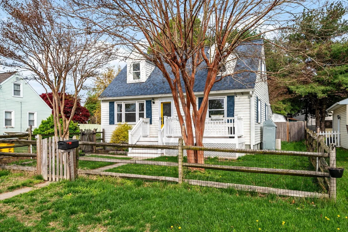 Photo of 234 MEADOW ROAD