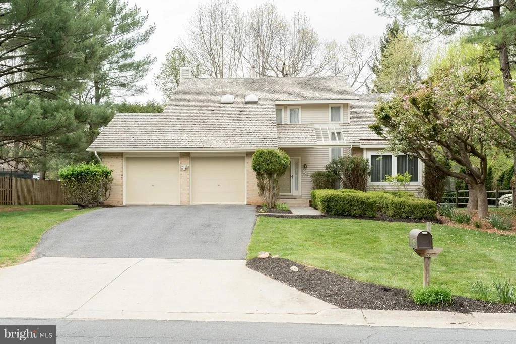 Photo of 11516 FLINTS GROVE LANE