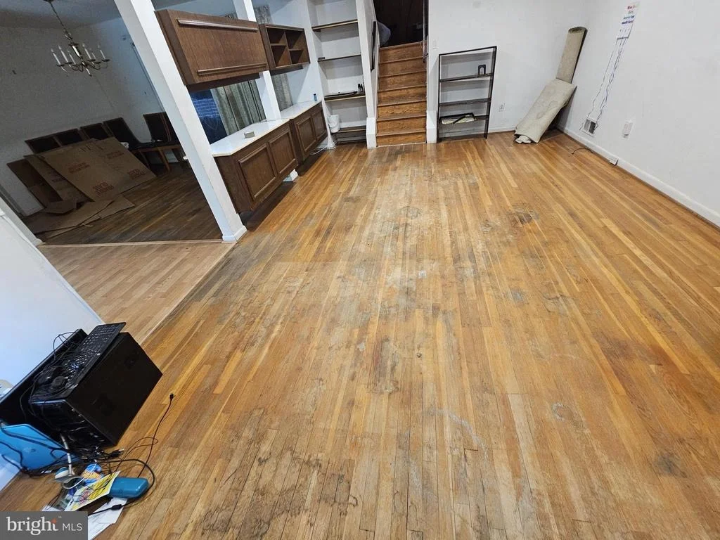 Photo of 420 LAMBERTON DRIVE
