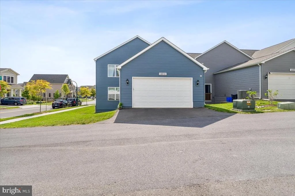 Photo of 14201 DOWITCHER WAY