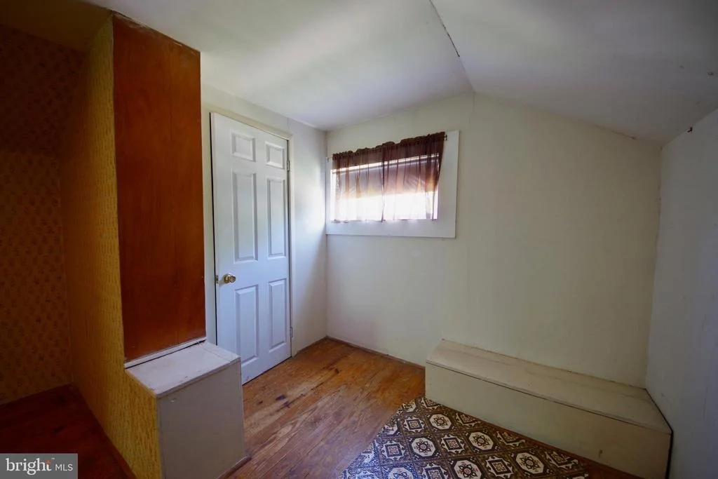Photo of 10409 ROYALTON TERRACE
