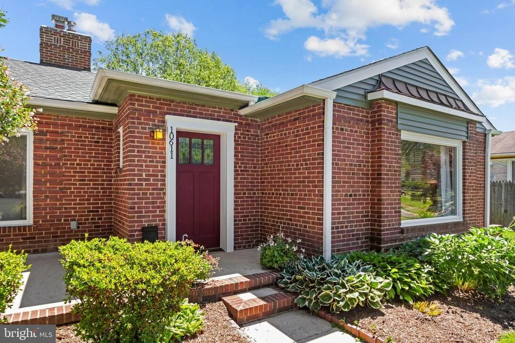 Photo of 10611 BUCKNELL DRIVE