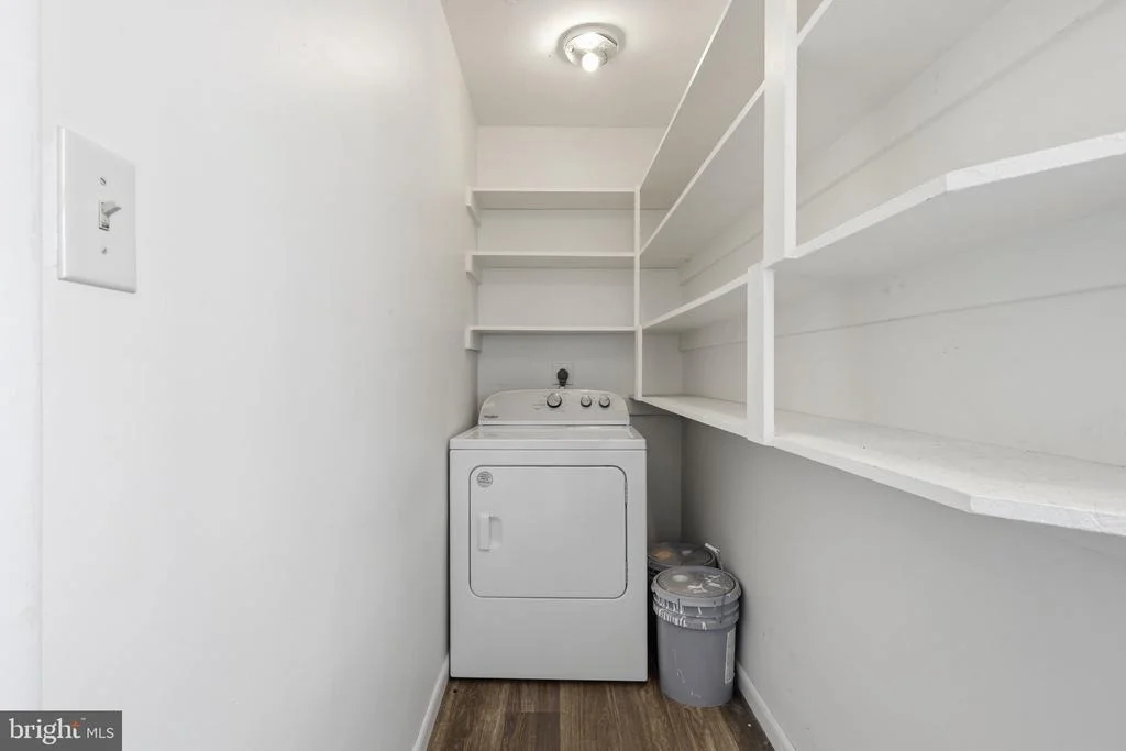 Photo of 204 HILLIARDS DRIVE