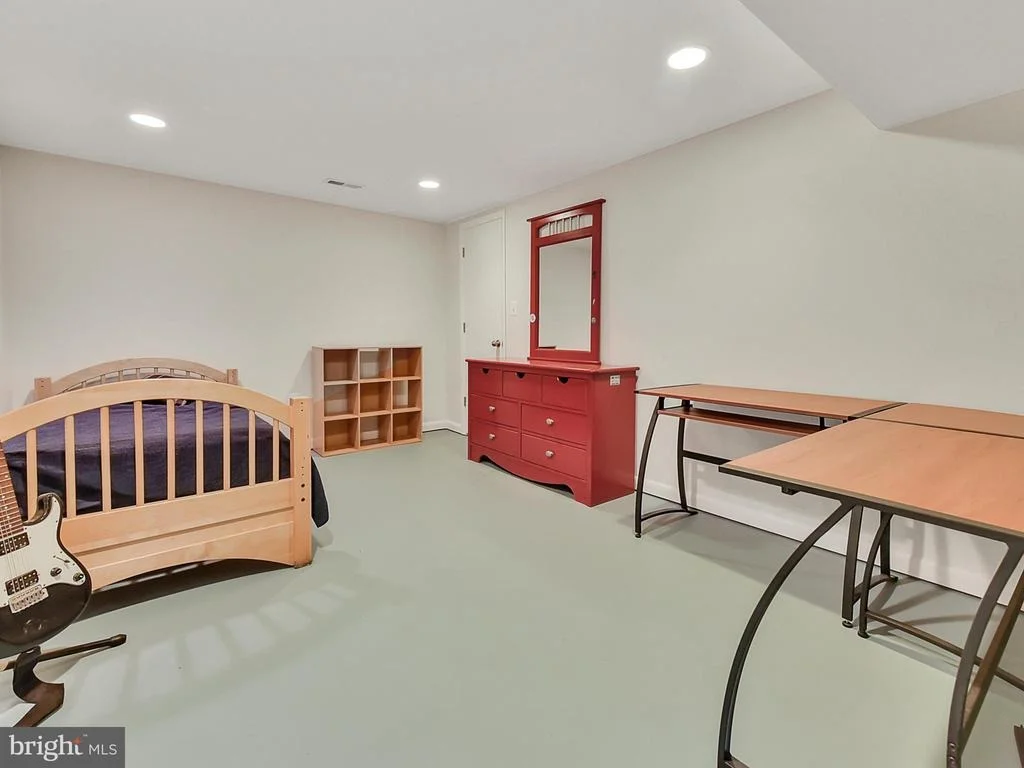 Photo of 6143 LONG BRANCH ROAD