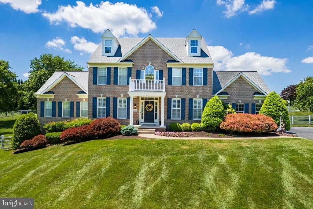 Photo of 6106 CHALLEDON CIRCLE