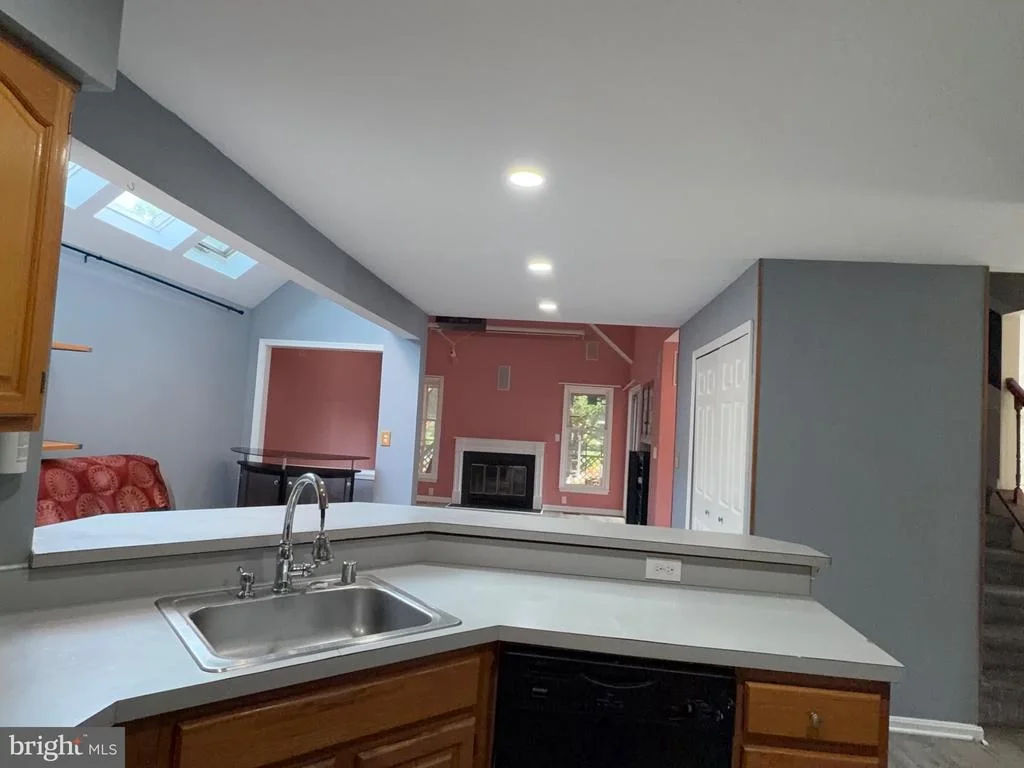 Photo of 9348 CREEKVIEW DRIVE