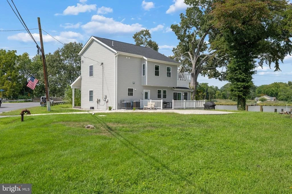Photo of 456 DEALE ROAD