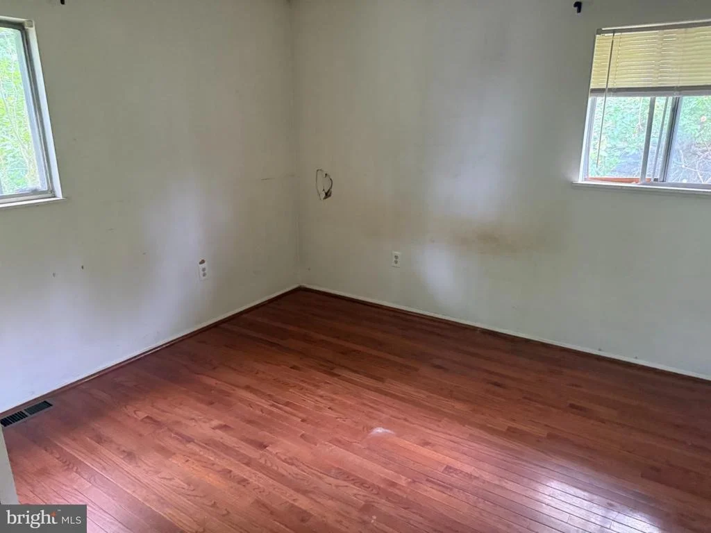 Photo of 400 CARROLLTON DRIVE