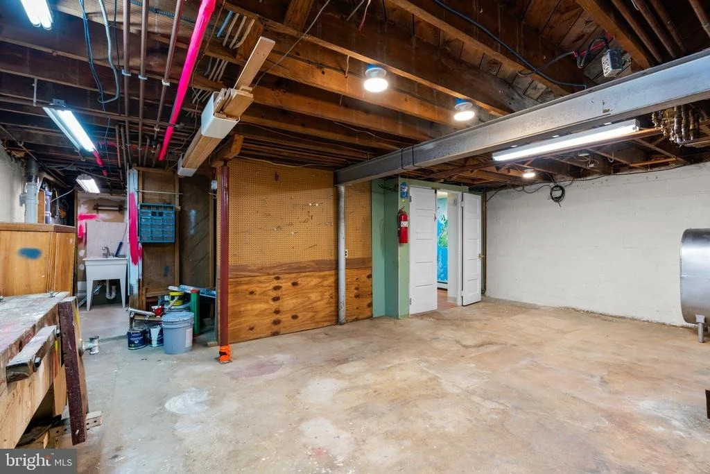 Photo of 7908 BROOKLYN BRIDGE ROAD