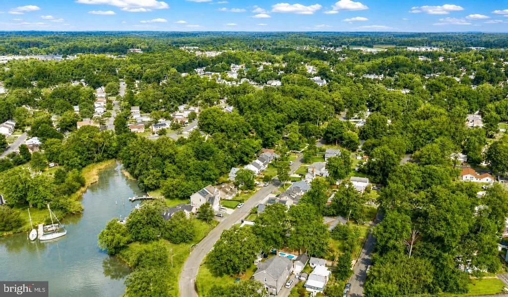 Photo of 1820 LONGWOOD ROAD