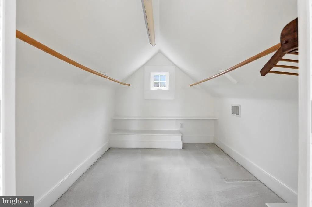 Photo of 411 LUDLOW ROAD