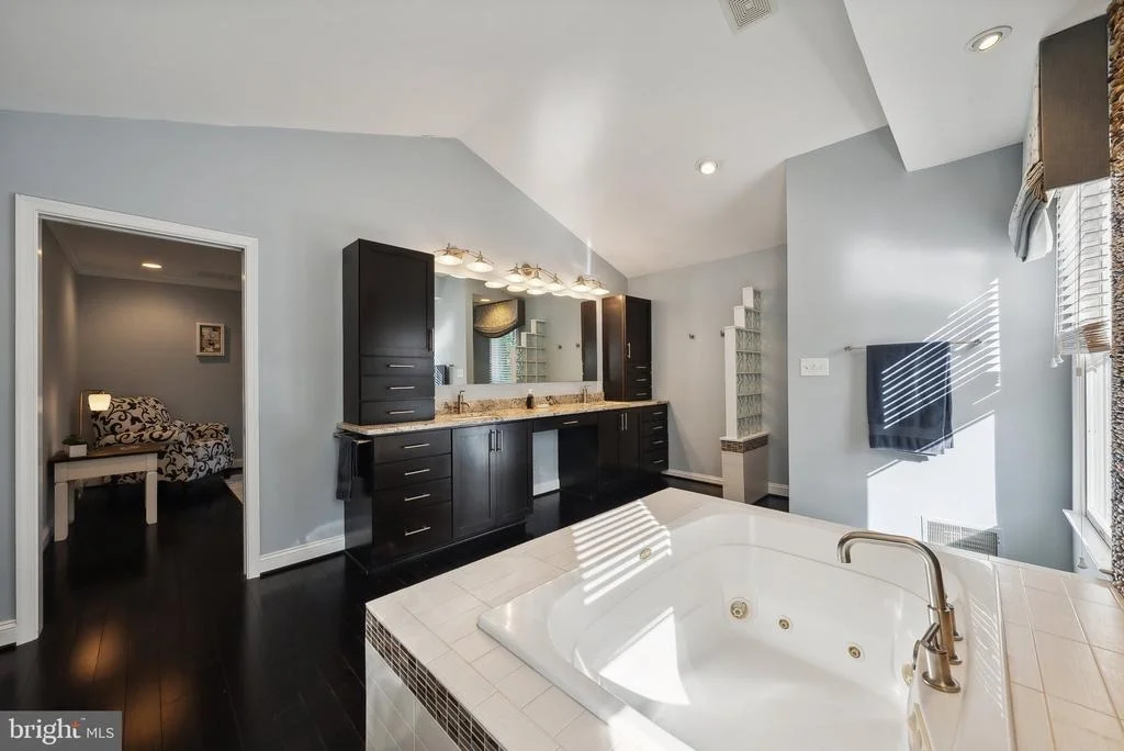 Photo of 1284 COBBLE POND WAY