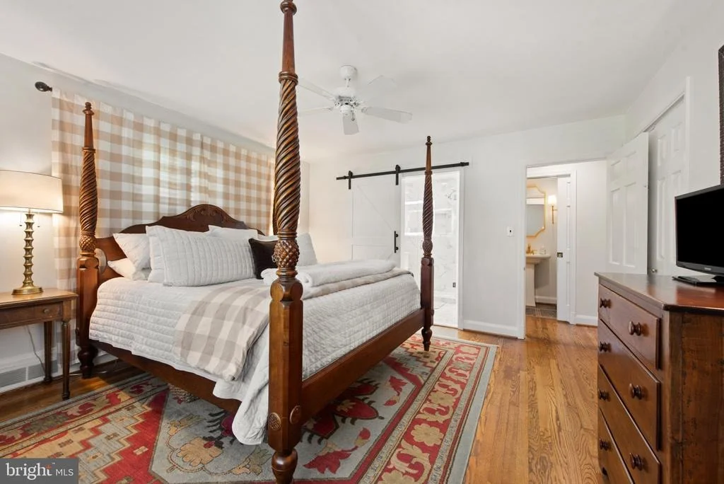 Photo of 304 CEDARCROFT ROAD