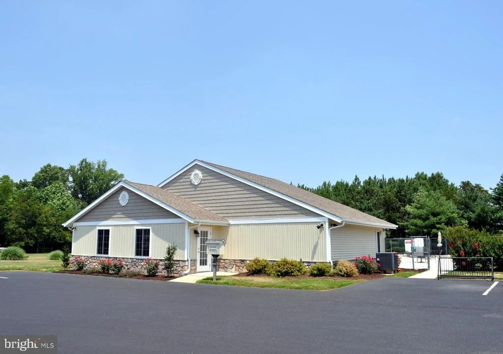 Photo of 72 GAINSBOROUGH DRIVE
