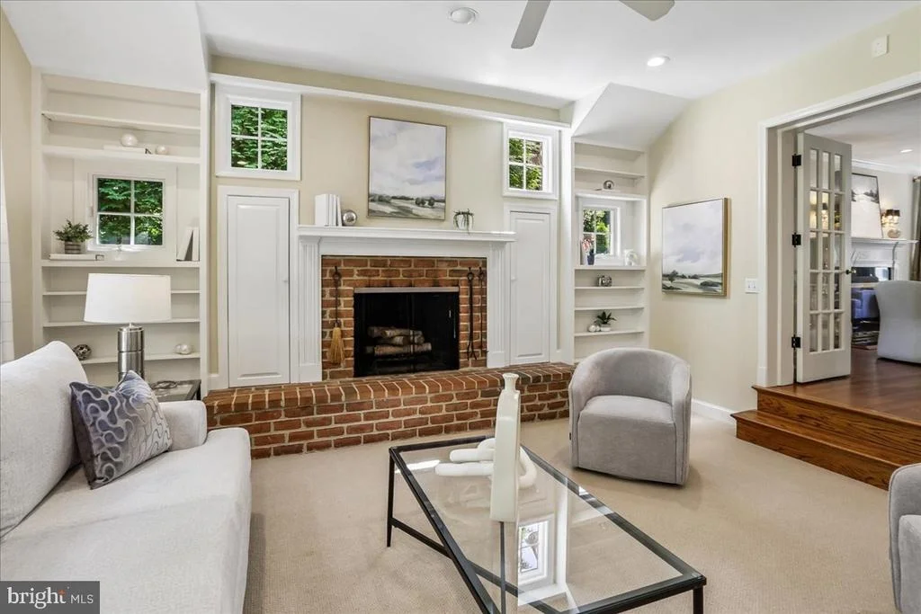Photo of 3202 PICKWICK LANE