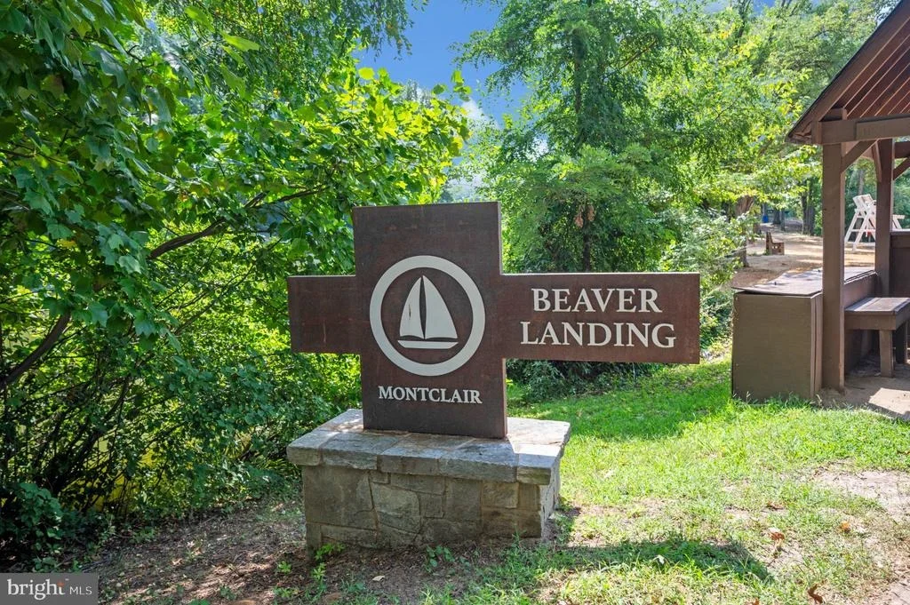 Photo of 4204 AVON DRIVE