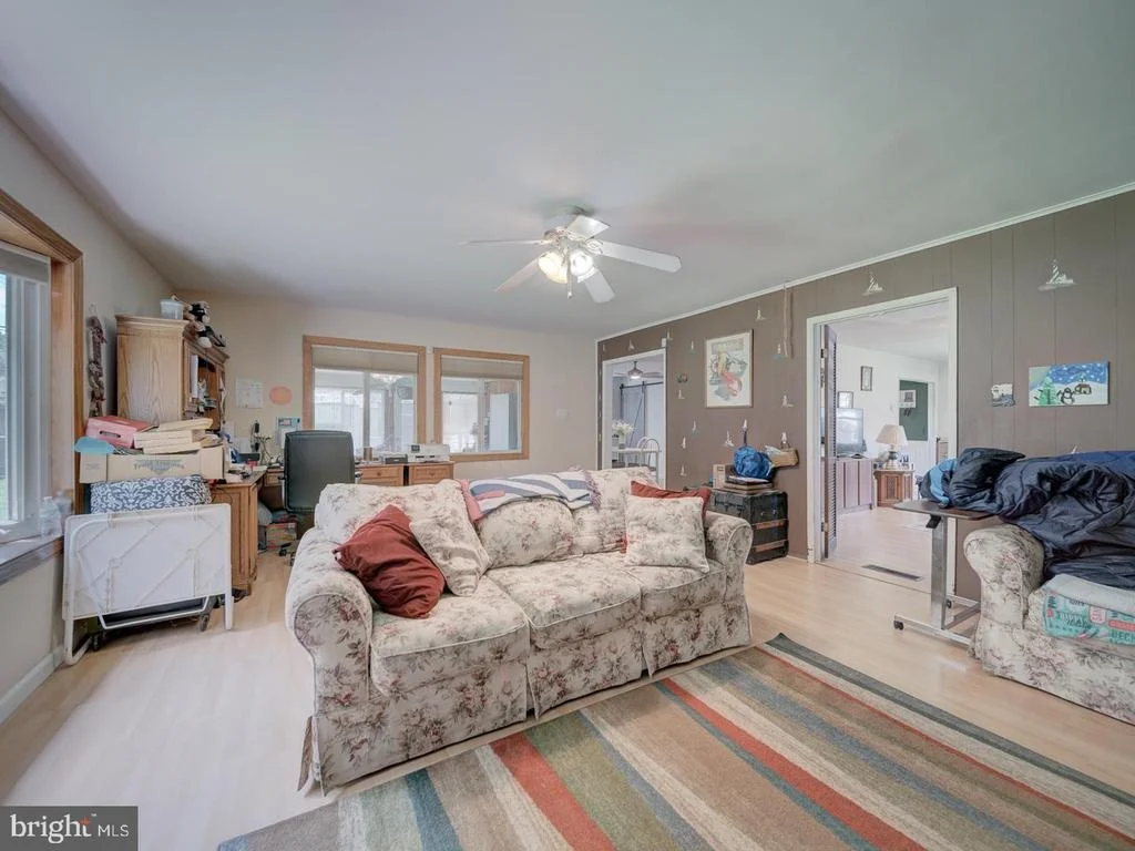 Photo of 12805 KENDALE LANE
