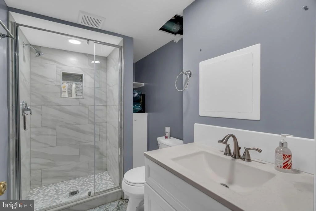Photo of 4320 IVY GLEN ROAD