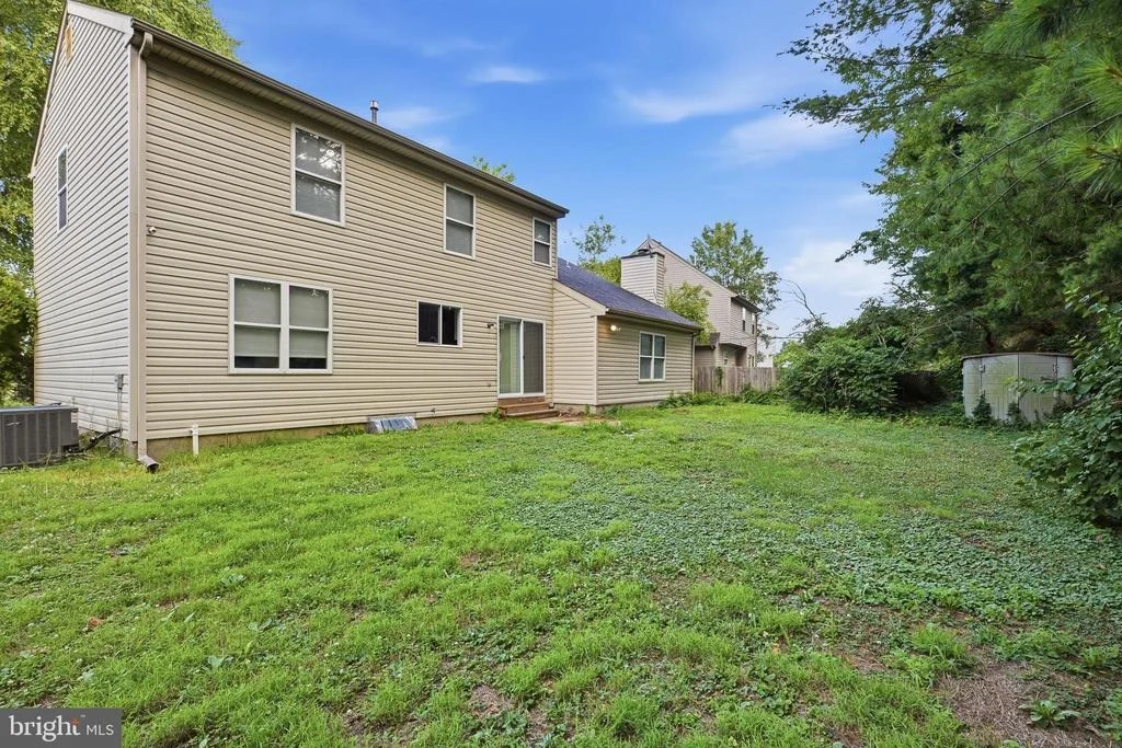 Photo of 214 NORTHDOWN DRIVE