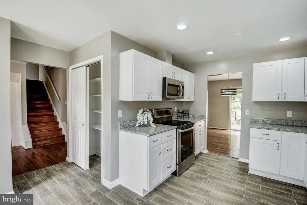Photo of 15020 WELLWOOD ROAD