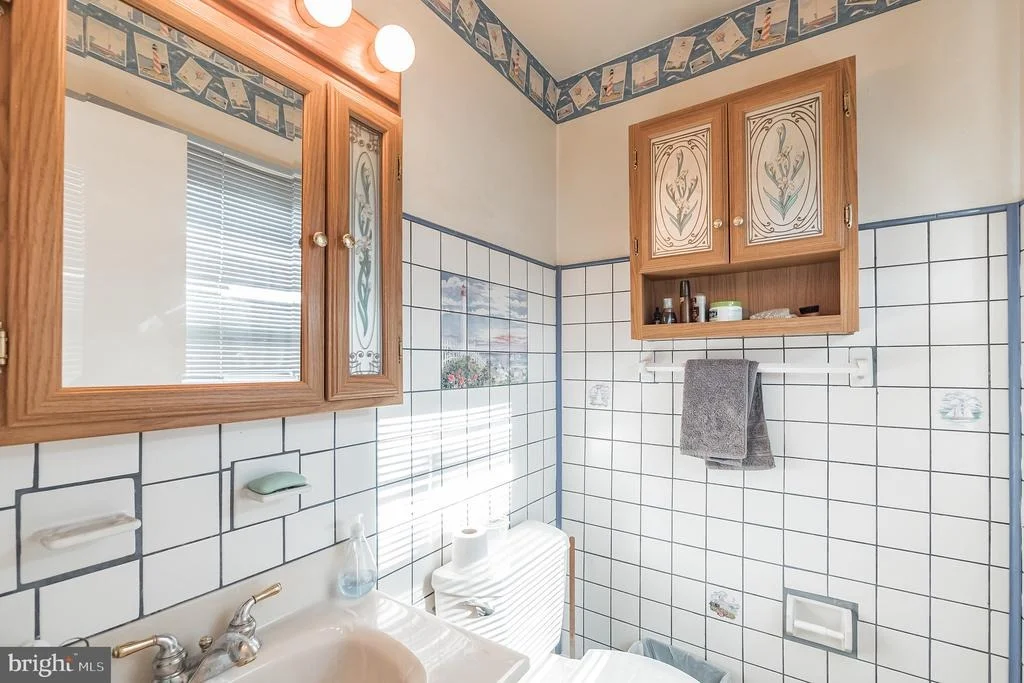 Photo of 5619 MANOR DRIVE