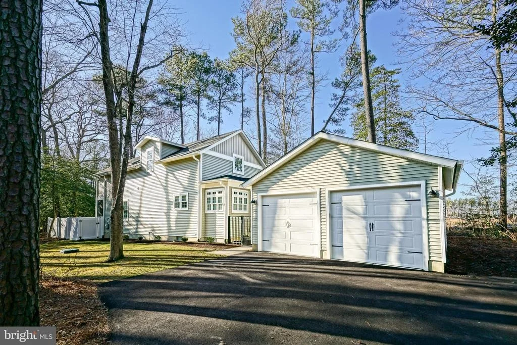 Photo of 35 AINTREE DRIVE