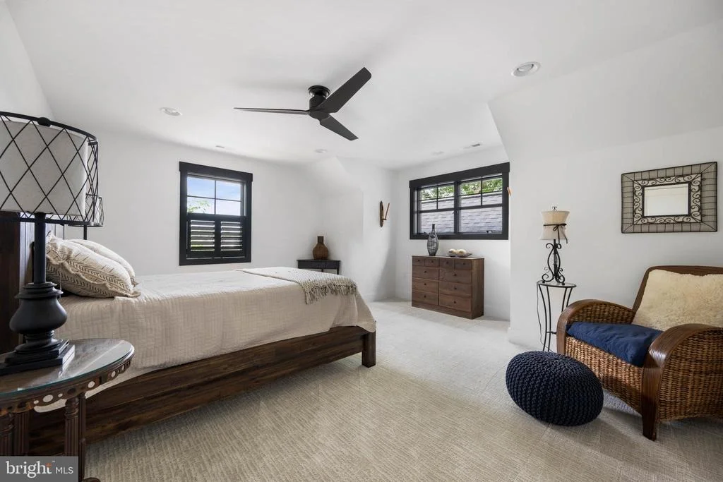 Photo of 516 SEAGULL DRIVE