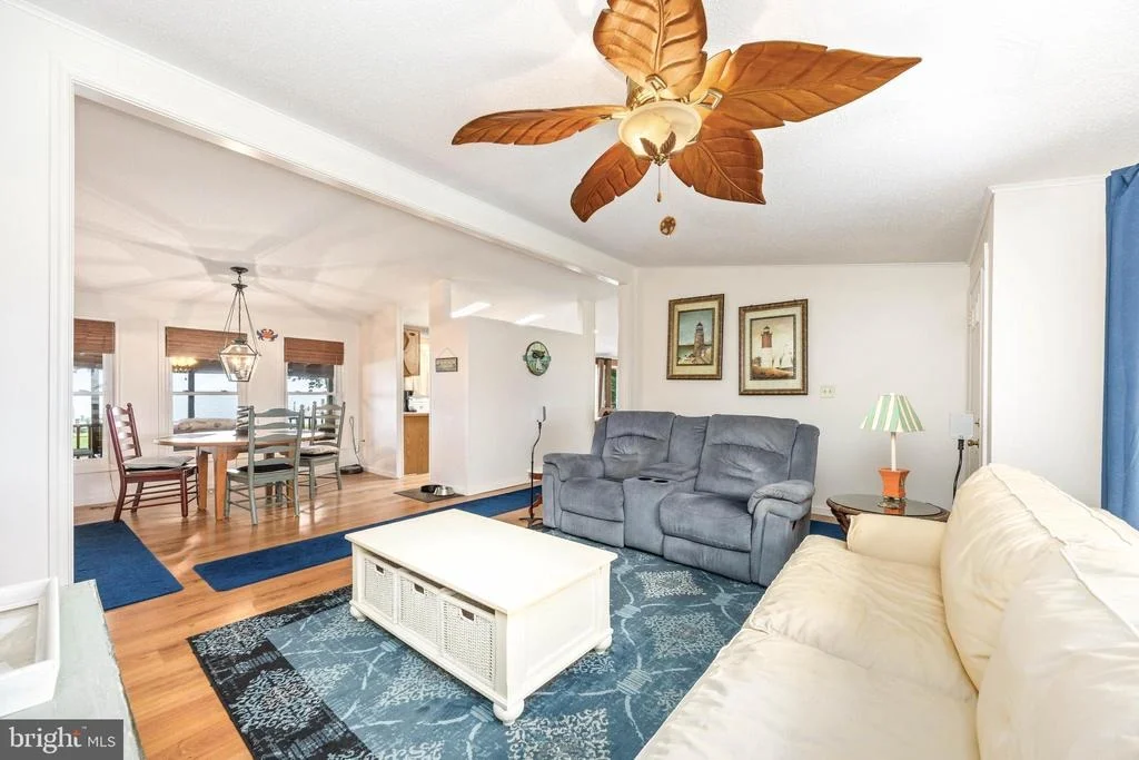 Photo of 7940 RIVERVIEW ROAD