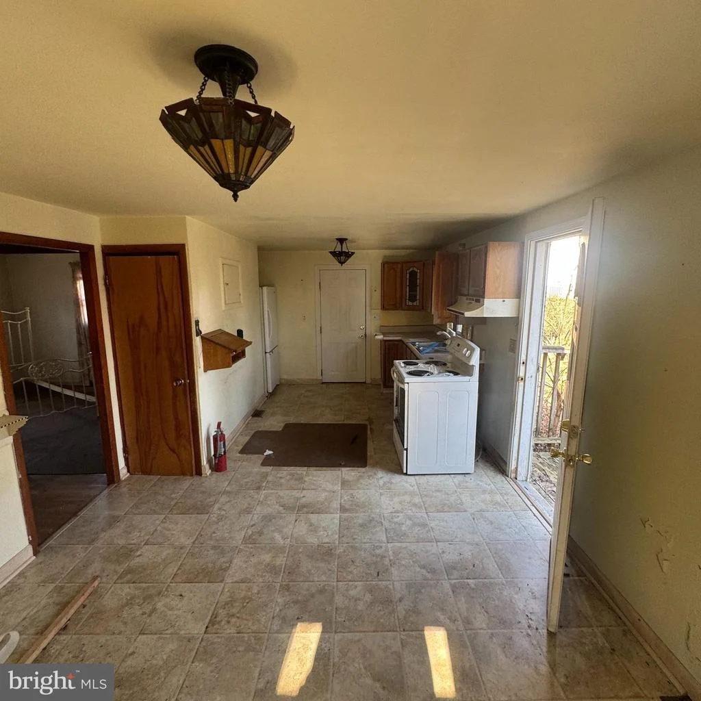 Photo of 4211 S HUNTER ROAD
