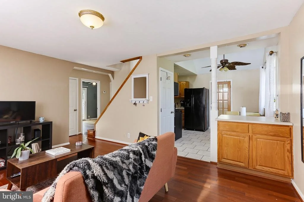 Photo of 8211 LONGPOINT ROAD