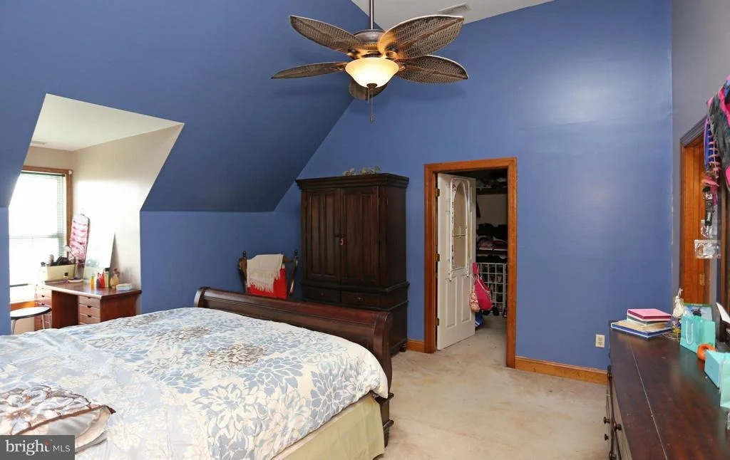 Photo of 3030 LORING DRIVE