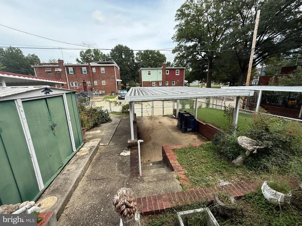 Photo of 125 48TH PLACE NE