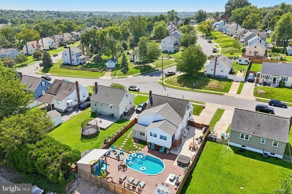 Photo of 1248 JUNE ROAD