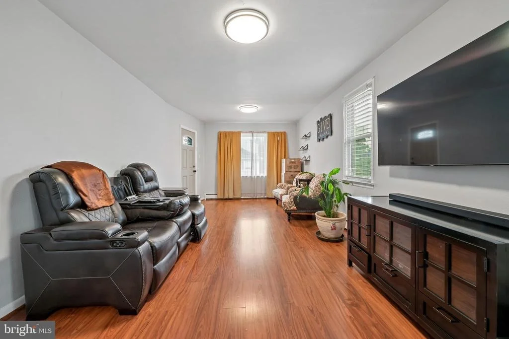 Photo of 211 BARLOW AVENUE