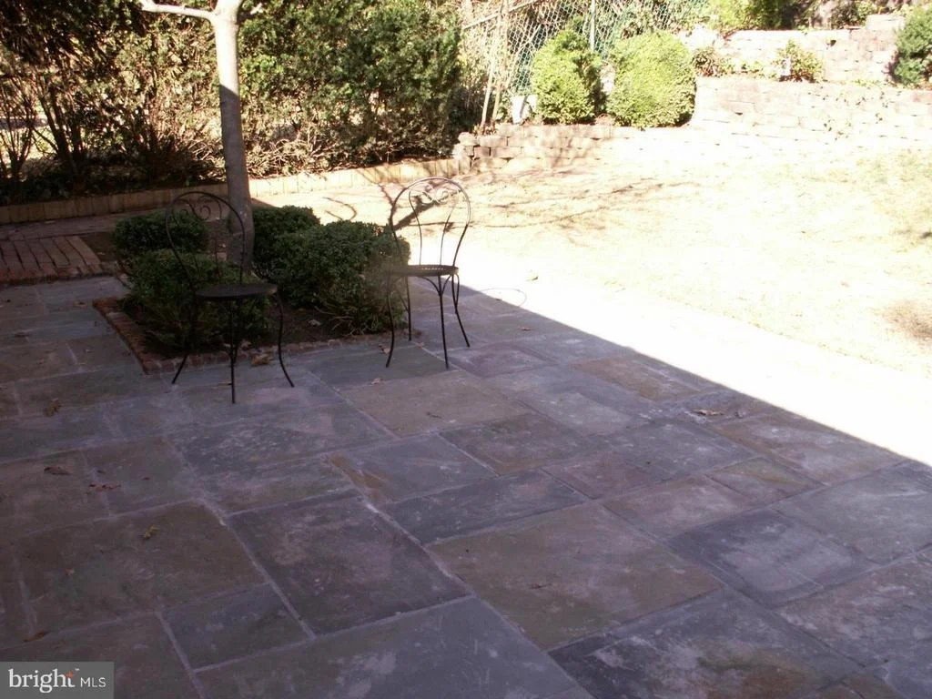 Photo of 919 JUNIPER PLACE