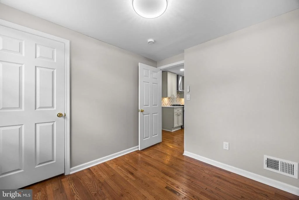 Photo of 102 NELSON ROAD