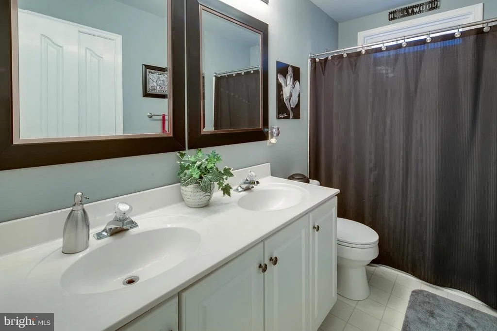 Photo of 6054 AVALON DRIVE
