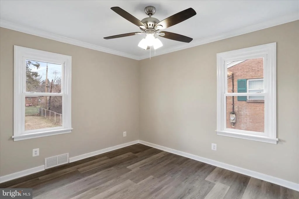 Photo of 27 HARVARD ROAD