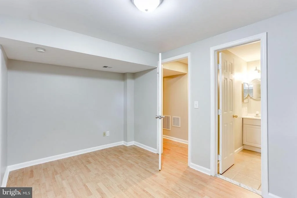 Photo of 7851 CROSSBAY DRIVE