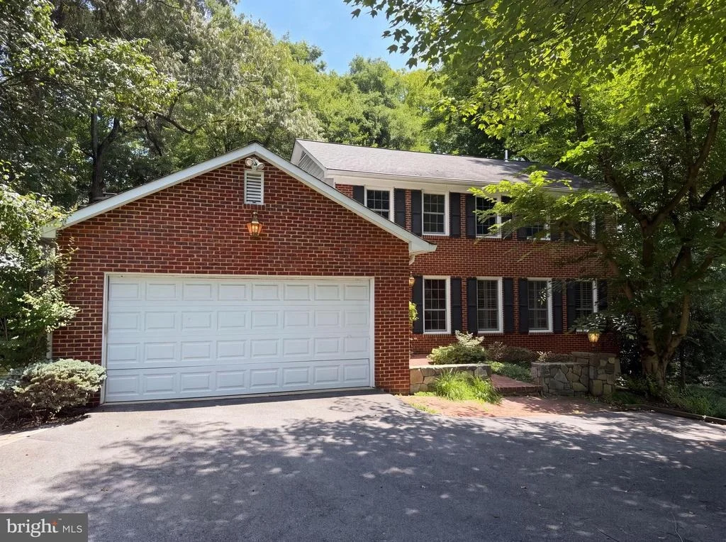 Photo of 4819 POWELL ROAD
