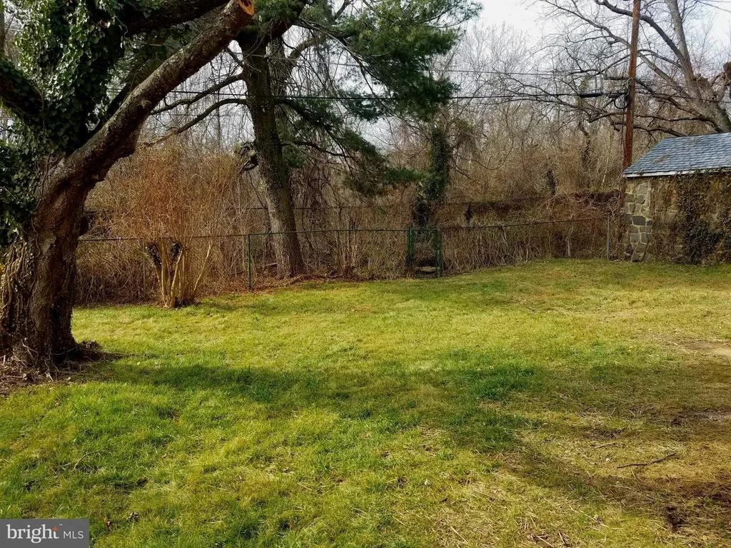 Photo of 800 WARWICK ROAD