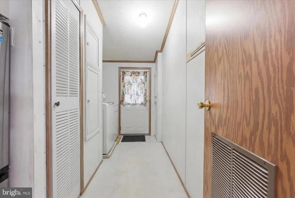 Photo of 11125 LAKESIDE DRIVE