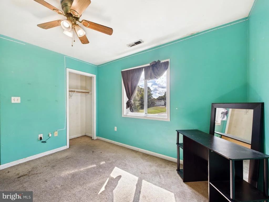Photo of 1176 W 6TH STREET